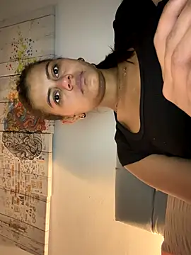 Snapshot of anna_evans09 chatting on October 5, 11:23 am anna evans09 online show from October 5, 11:23 am