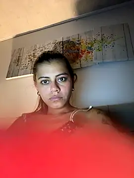 Snapshot of anna_evans09 chatting on October 1, 11:14 am anna evans09 online show from October 1, 11:14 am
