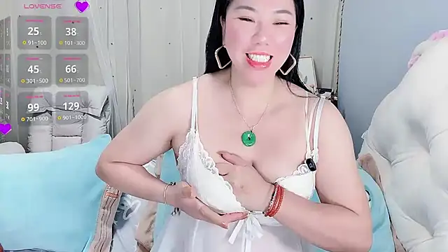 Huanhuan- online show from November 10, 6:24 pm