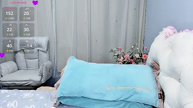 Huanhuan- online show from November 2, 1:10 am