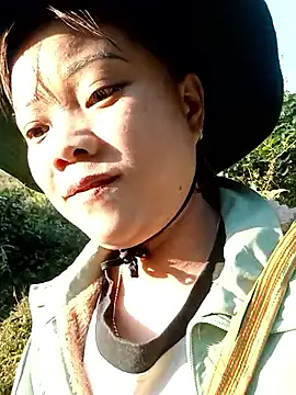 Snapshot of Samyy_xx chatting on November 28, 12:11 am Samyy xx online show from November 28, 12:11 am