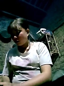 Snapshot of Samyy_xx chatting on December 1, 11:33 am Samyy xx online show from December 1, 11:33 am