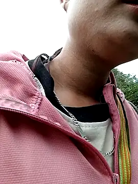 Snapshot of Samyy_xx chatting on December 2, 12:22 am Samyy xx online show from December 2, 12:22 am