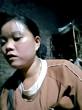 Snapshot of Samyy_xx chatting on November 16, 11:15 am Samyy xx online show from November 16, 11:15 am