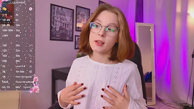 Bubblegum Babe  online show from October 22, 8:52 pm