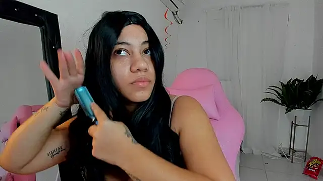 Snapshot of vanelope_smith chatting on November 22, 12:32 am vanelope smith online show from November 22, 12:32 am