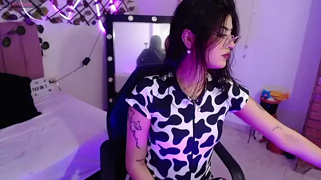 isa bunny18 online show from November 8, 12:58 am