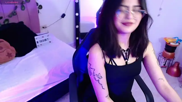 isa bunny18 online show from November 5, 2:58 am