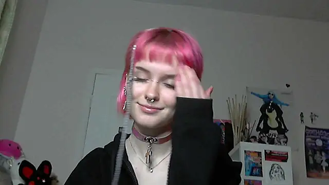 Paradoxy  online show from February 16, 8:18 pm