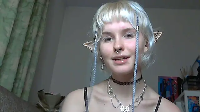 Paradoxy  online show from December 21, 8:42 pm