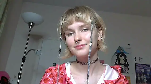 Paradoxy  online show from June 24, 7:55 pm