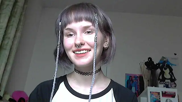 Paradoxy  online show from April 5, 6:58 pm