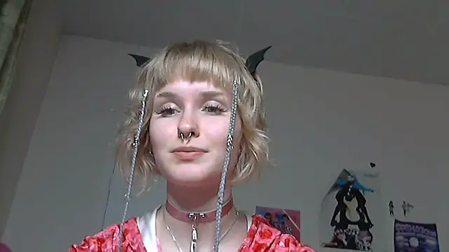 Paradoxy  online show from May 14, 8:17 pm