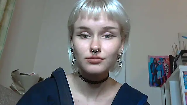 Snapshot of Paradoxy_ chatting on October 11, 8:54 pm Paradoxy online show from October 11, 8:54 pm