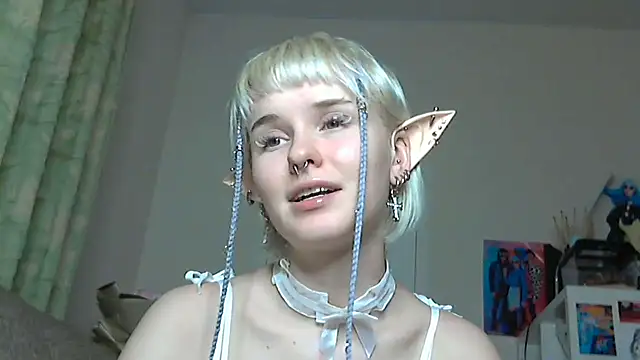 Paradoxy  online show from December 19, 9:06 pm