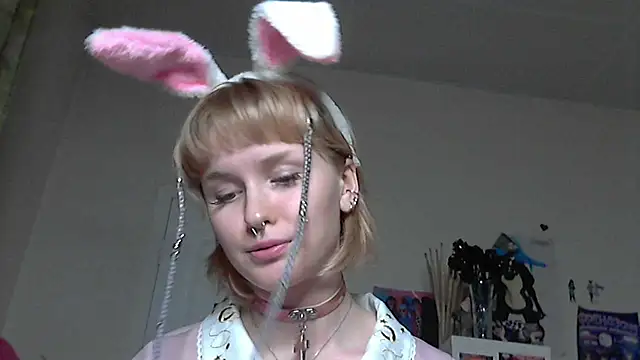 Paradoxy  online show from May 10, 8:33 pm