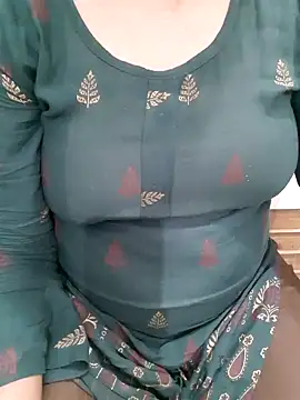 Snapshot of Anchal-si chatting on October 6, 4:41 pm Anchal-si online show from October 6, 4:41 pm