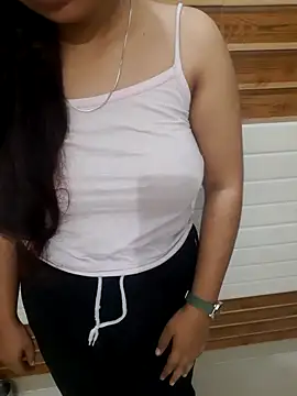 Minakshi 677 online show from November 5, 4:04 am