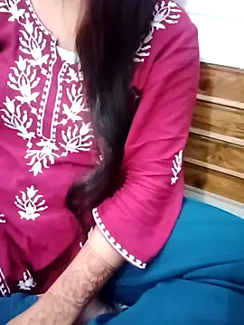 Minakshi 677 online show from October 16, 6:10 am