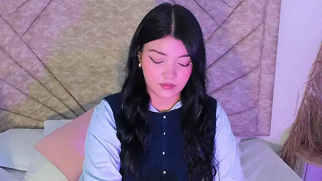 EmmaBlossom online show from January 14, 12:42 pm