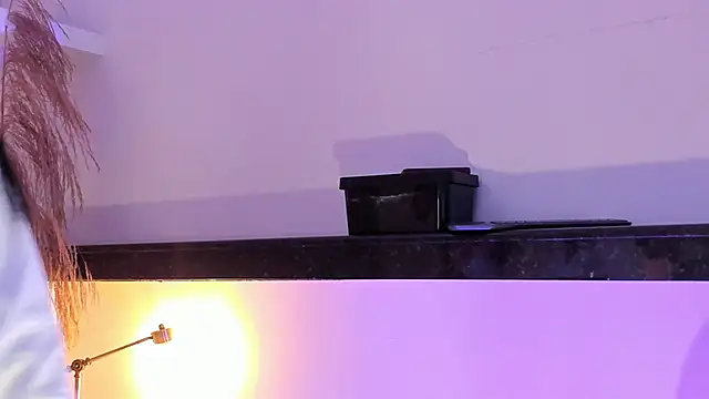 EmmaBlossom online show from December 3, 7:35 pm