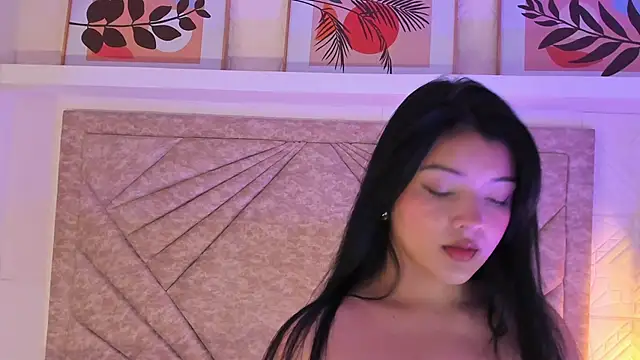 EmmaBlossom online show from December 15, 12:33 pm