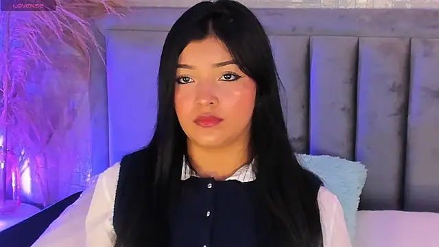 EmmaBlossom online show from October 30, 7:33 pm