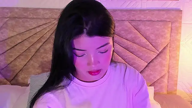 EmmaBlossom online show from February 10, 12:37 pm