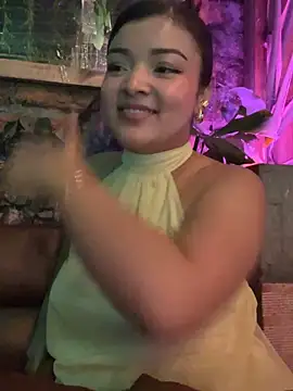 EmmaBlossom online show from February 8, 3:48 am