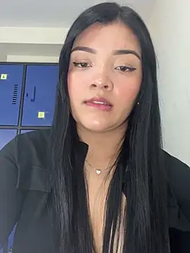 EmmaBlossom online show from November 8, 7:28 pm