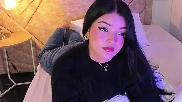 EmmaBlossom online show from March 11, 1:38 pm