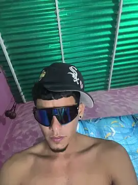 Pingasaboy20 online show from June 5, 8:58 pm