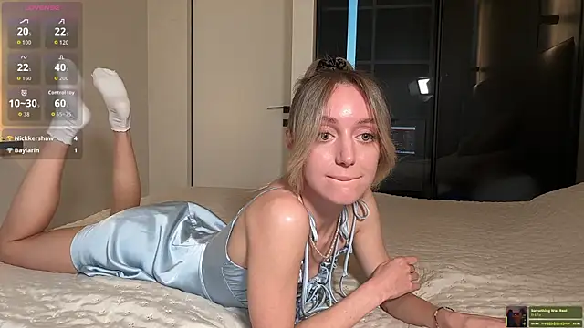 SophieBelll online show from November 14, 2:10 pm