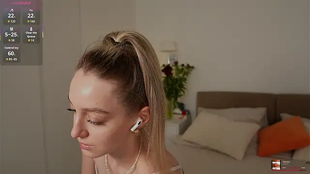 SophieBelll online show from May 24, 10:37 am