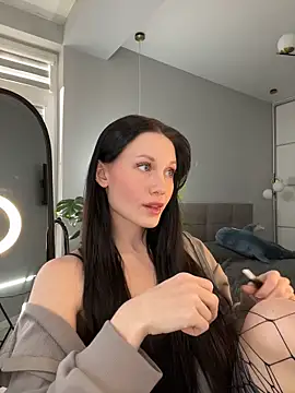 wildkkitten online show from March 4, 2:14 pm