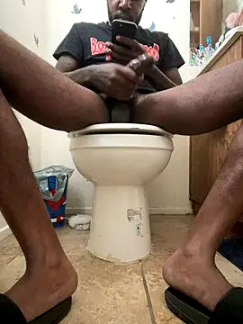 Snapshot of blaccp4k chatting on November 5, 7:17 pm blaccp4k online show from November 5, 7:17 pm