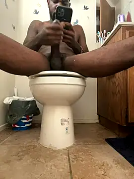 Snapshot of blaccp4k chatting on October 29, 3:55 pm blaccp4k online show from October 29, 3:55 pm