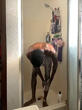 Snapshot of blaccp4k chatting on October 27, 3:57 pm blaccp4k online show from October 27, 3:57 pm