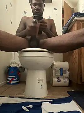 Snapshot of blaccp4k chatting on November 17, 5:39 pm blaccp4k online show from November 17, 5:39 pm