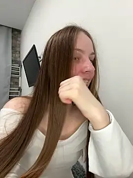 Snapshot of Im_Regina chatting on December 4, 5:34 pm Im Regina online show from December 4, 5:34 pm