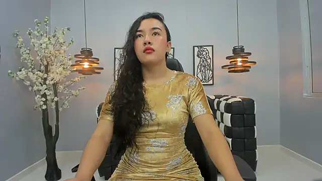 Kira Naughty online show from October 10, 11:55 am