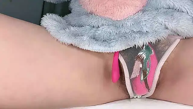 xinyin6666 online show from December 18, 10:13 pm