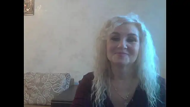 LadySexyBlond online show from November 15, 6:39 am
