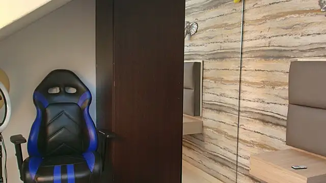 Lovers 21 online show from January 11, 3:13 am