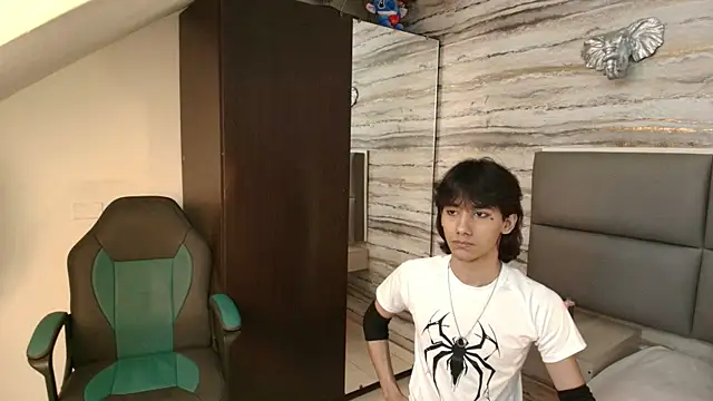 Lovers 21 online show from November 27, 3:51 am