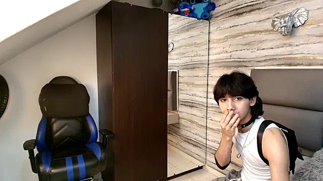 Lovers 21 online show from December 1, 9:37 pm