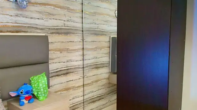 Lovers 21 online show from November 4, 10:02 pm