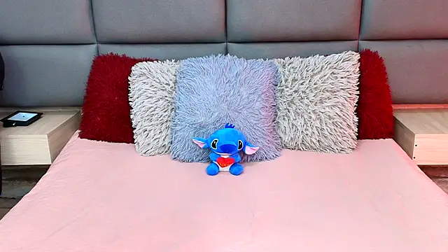 Lovers 21 online show from October 25, 1:27 am