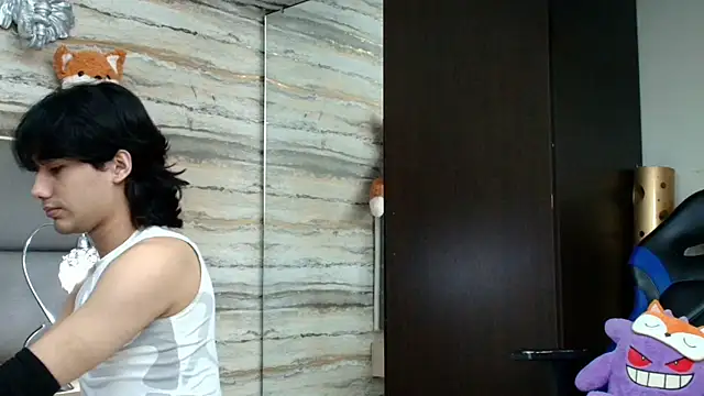 Lovers 21 online show from March 31, 3:19 am