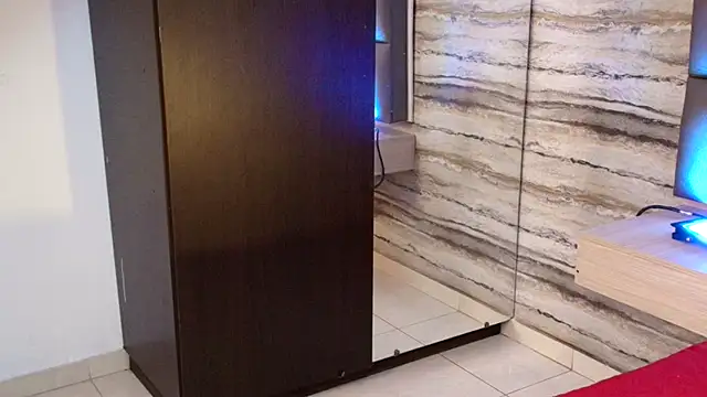 Lovers 21 online show from December 17, 3:33 am